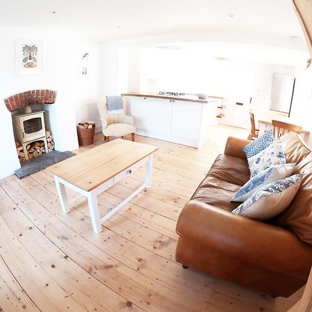 Cosy Beachside Cottage Bigbury Exterior foto